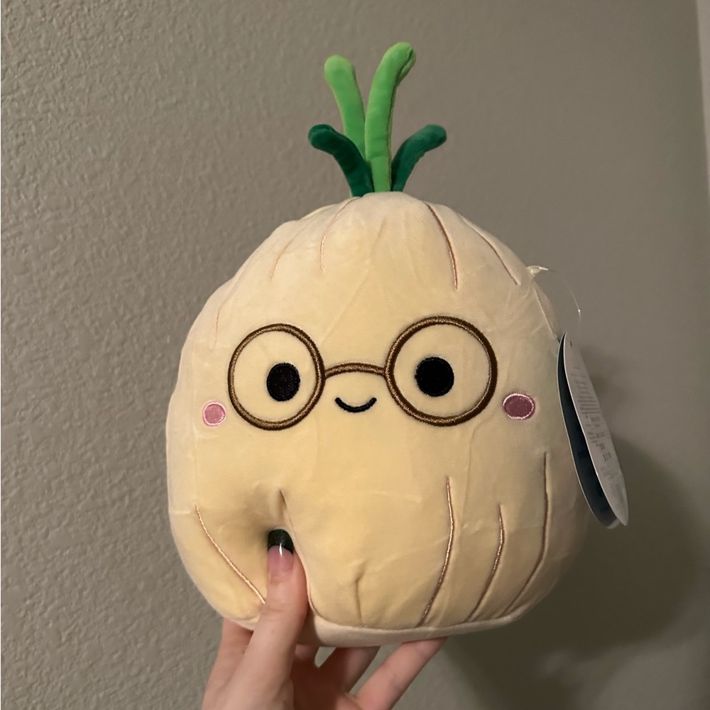 Onion Squishmallow 6” new with tags